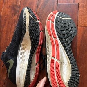 Nike Black and Red Athletic Shoes with Breathable Mesh